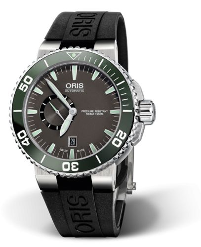 Oris Aquis Küçük Saniye Date 46 Paslanmaz Çelik / Gri / Kauçuk, referans 01 743 7673 4137-07 4 26 34EB