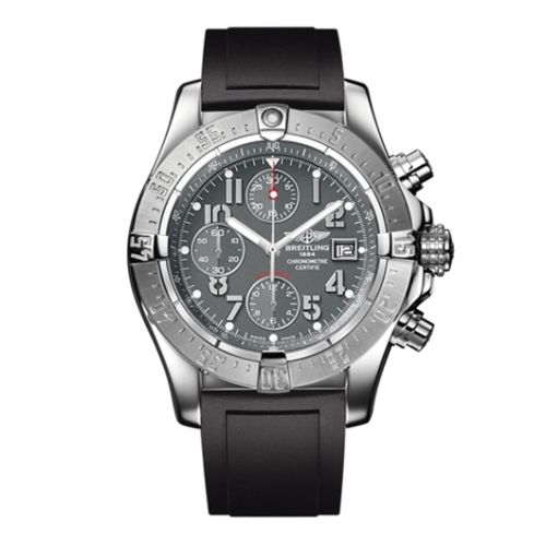 Breitling Avenger Gri / Kauçuk 45.4mm, referans A1338012.F547.134S