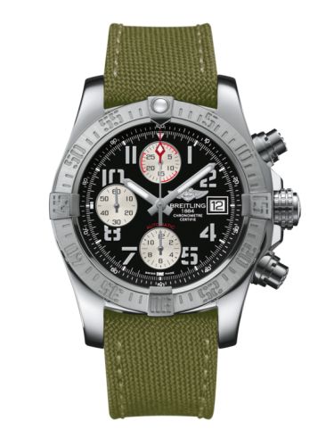 Breitling Avenger II Paslanmaz Çelik / Volcano Siyah / Military 43mm, referans A1338111.BC33.106W