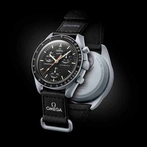 MoonSwatch Mission to the Moon Moonshine Altın Swiss National Day 42 mm