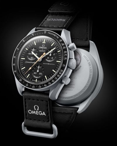 MoonSwatch Mission to the Moon Moonshine Altın Beaver Moon 42 mm