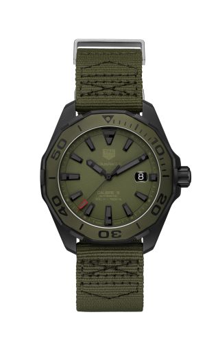 TAG Heuer Aquaracer 300M Calibre 5 43 Titanyum PVD / Khaki / NATO, referans WAY208E.FC8222
