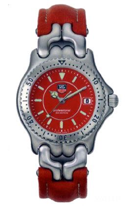TAG Heuer S/EL Quartz 33 Paslanmaz Çelik / Kırmızı / Kayış, referans WG121C.FC6149
